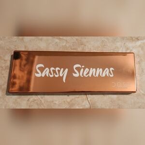 Dose of Colors “Sassy Siennas” Eyeshadow Palette NEW